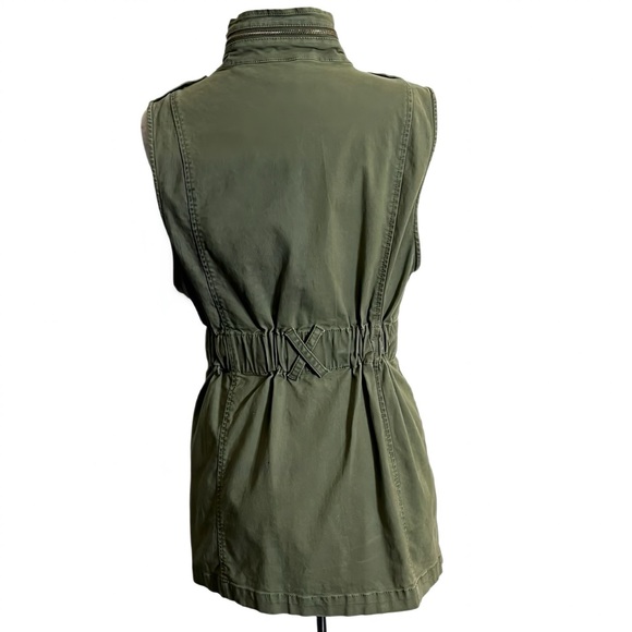 Cabi Explorer Utility Vest Army Green Sleeveless Gorpcore Zip Front Stretch Sz M - Picture 7 of 16
